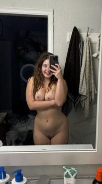 What's the name of this pornstar?