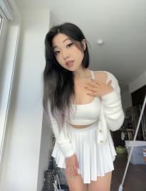 Whats this girl name? Source? Full photoshoot?
