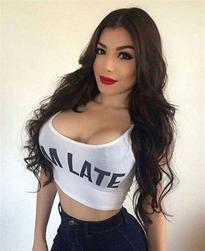 What's the name of this pornstar?