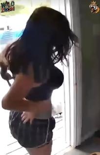 What's the name of this pornstar?