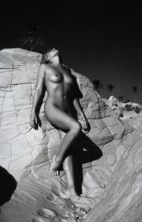 Whats this models name? What is the title of the photo set? The full photo set? Name of the photographer?