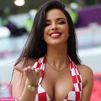 What's the name of this pornstar?