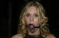What's the name of this pornstar?