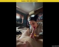 What's the name of this pornstar?