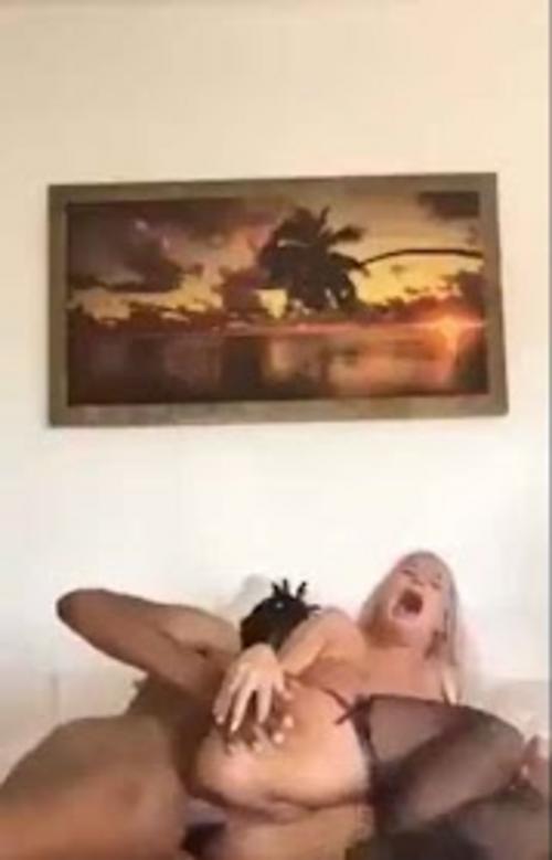 What's the name of this pornstar?