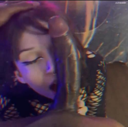 What's the name of this pornstar?