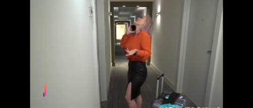 What's the name of this pornstar?