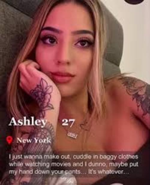 What's the name of this pornstar?