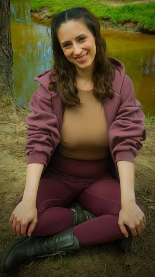 What's the name of this pornstar?