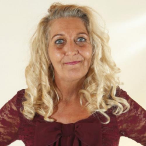 What's the name of this pornstar?