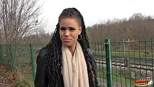 What's the name of this pornstar?