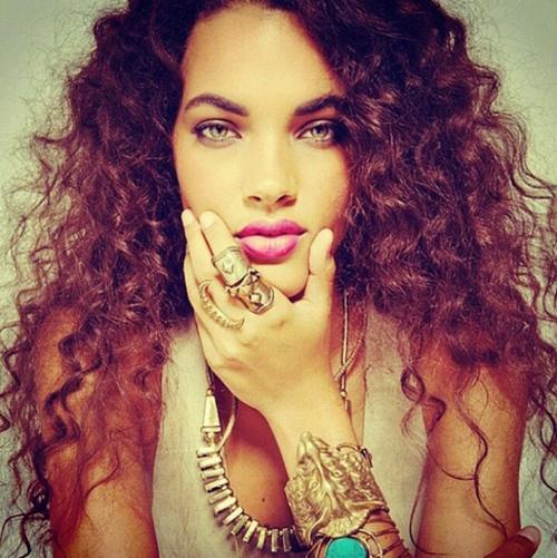 What's the name of this pornstar?