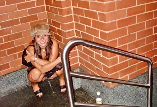 What's the name of this pornstar?