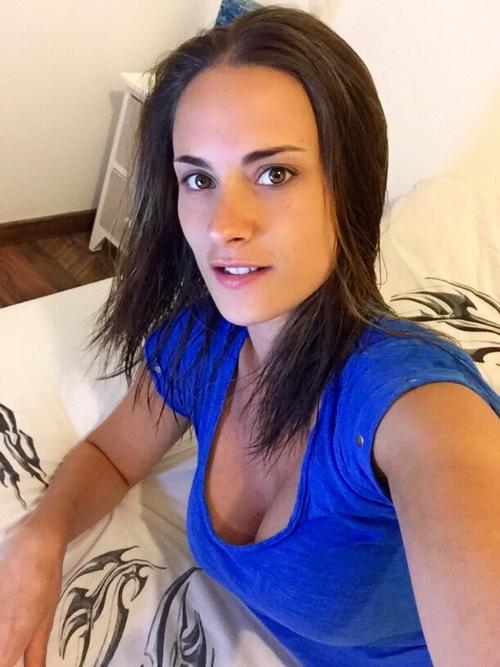 What's the name of this pornstar?