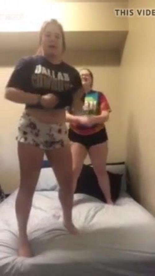 Whats the name of these cam girls?