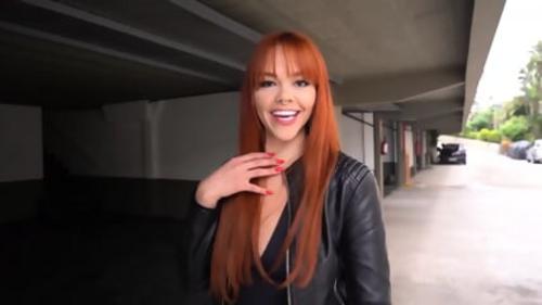 What's the name of this pornstar?