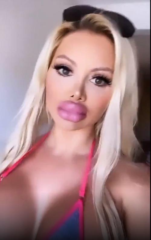 What's the name of this pornstar?