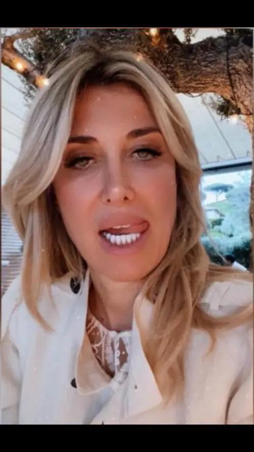 What's the name of this pornstar?