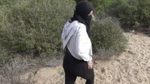 What's the name of this pornstar?