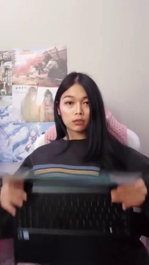 What's the name of this pornstar?