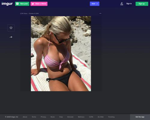 What's the name of this pornstar?