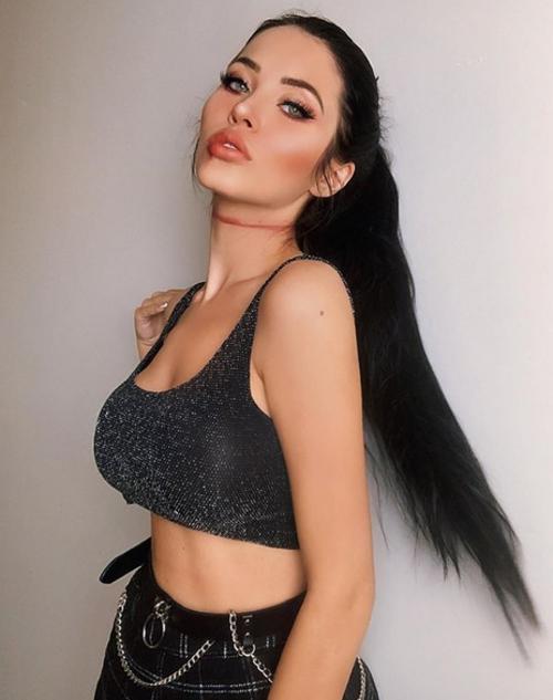 instagram.com/claudiaalende