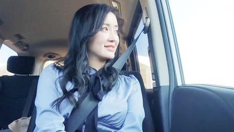 What's the name of this pornstar?