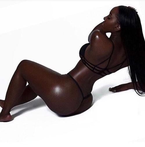 What's the name of this pornstar?