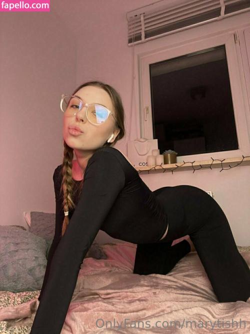 Whats this girls name? Source? Full photoshoot? No its not her name on photo This account is probably stealing other peoples content since there are different women under that name