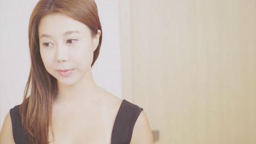 What's the name of this pornstar?