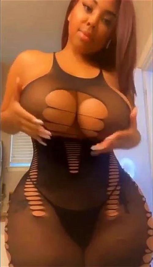 What's the name of this pornstar?