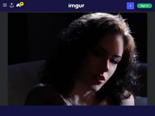 What's the name of this pornstar?