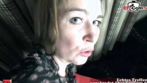 What's the name of this pornstar?