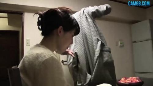 What's the name of this pornstar?