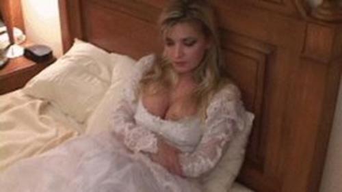 What's the name of this pornstar?