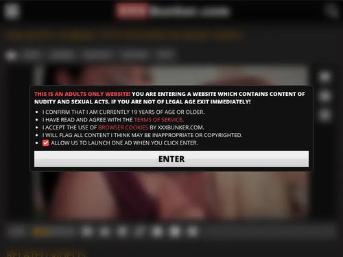 Tera Bond and Lucy Heart