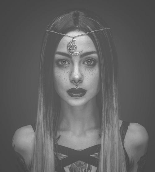 What's the name of this pornstar?