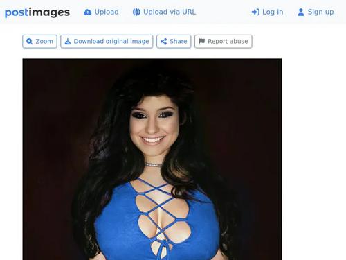 What's the name of this pornstar?