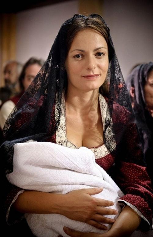 Spanish actress Ivana Miño

https://www.arttmanagement.com/ivana-mino
