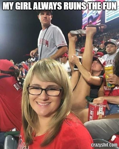 What's the name of this pornstar?