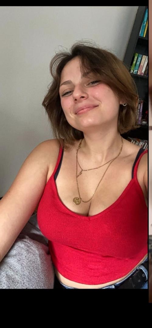 What's the name of this pornstar?