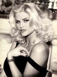 https://scrolller.com/anna-nicole-smith-1990s-guess-jeans-campaign-590isd44e2