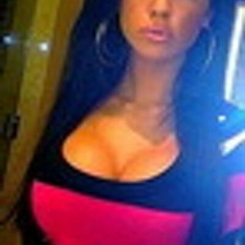 What's the name of this pornstar?