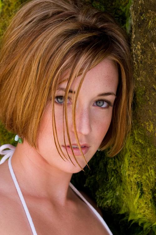 What's the name of this pornstar?