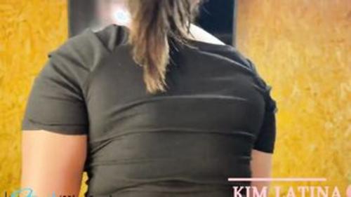 What's the name of this pornstar?