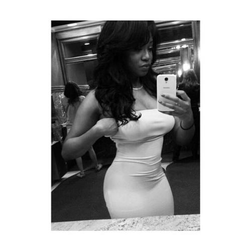 What's the name of this pornstar?