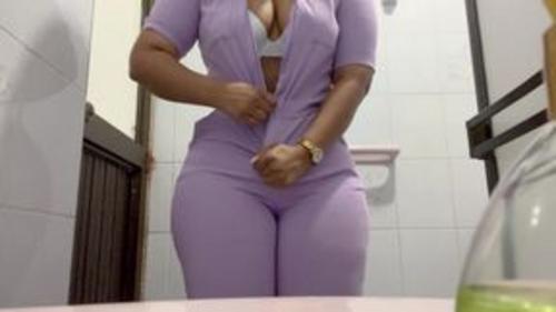 What's the name of this pornstar?