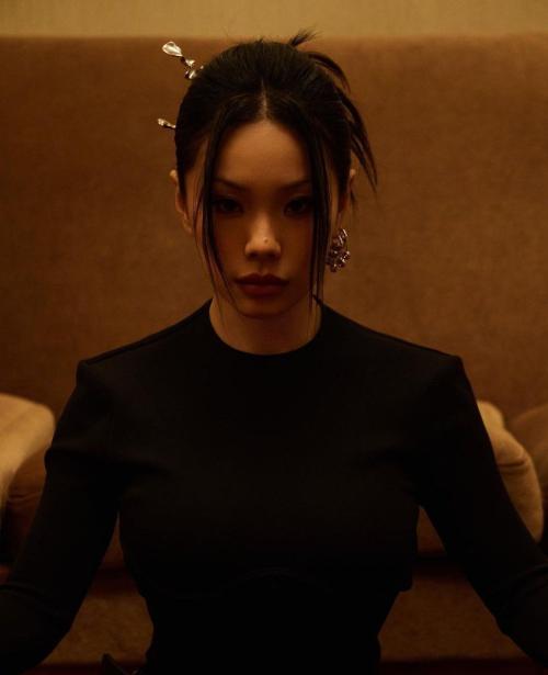 What's the name of this pornstar?