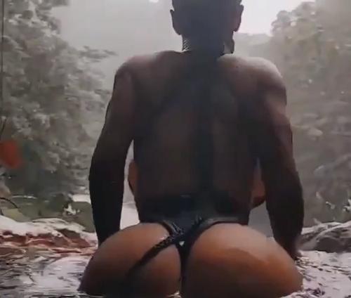 What's the name of this pornstar?