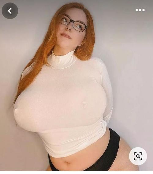 What's the name of this pornstar?